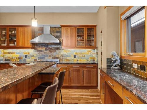 3-806 4Th Street, Canmore, AB - Indoor Photo Showing Kitchen