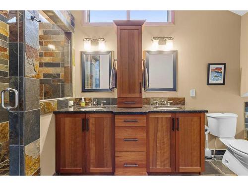 3-806 4Th Street, Canmore, AB - Indoor Photo Showing Bathroom