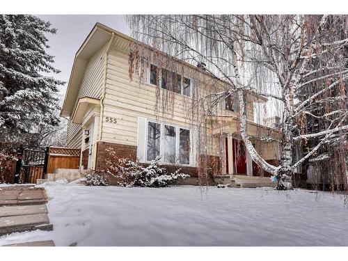 555 Woodpark Boulevard Sw, Calgary, AB - Outdoor