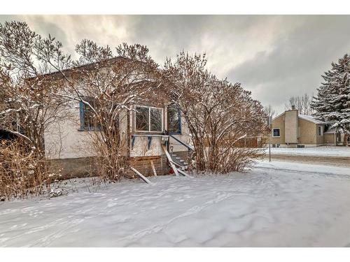 301 15 Avenue Ne, Calgary, AB - Outdoor