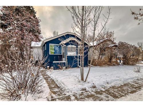 301 15 Avenue Ne, Calgary, AB - Outdoor