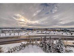 605-77 Spruce Place SW Calgary, AB T3C 3X6