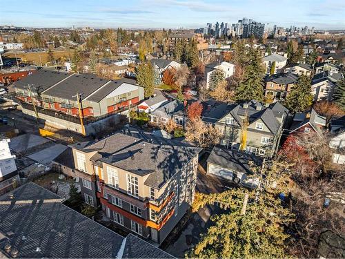 3-1930 26A Street Sw, Calgary, AB - Outdoor With View