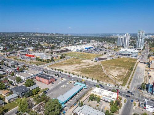 3-1930 26A Street Sw, Calgary, AB - Outdoor With View