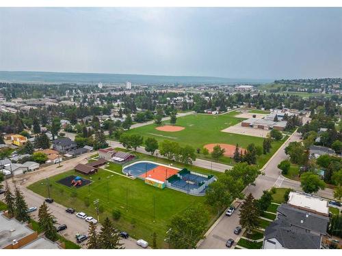 3-1930 26A Street Sw, Calgary, AB - Outdoor With View