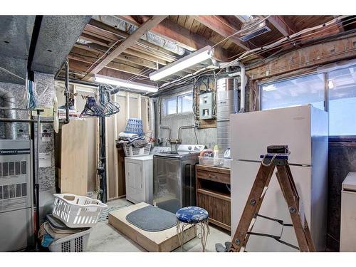 3227 41 Street Se, Calgary, AB - Indoor Photo Showing Basement