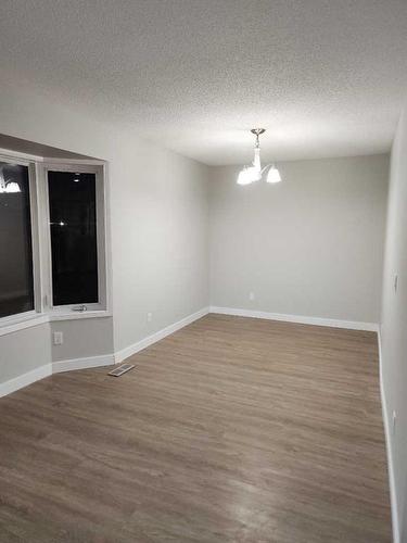 167 Whitman Place Ne, Calgary, AB - Indoor Photo Showing Other Room