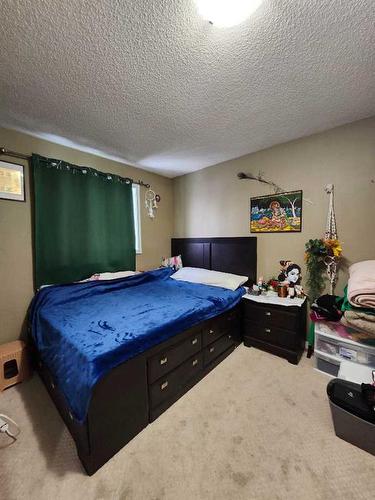 96 Martindale Boulevard Ne, Calgary, AB - Indoor Photo Showing Bedroom