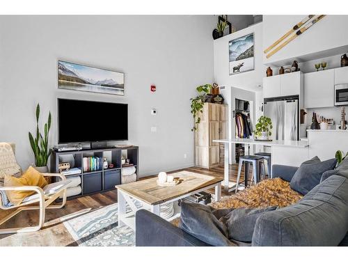 219B-1 Industrial Place, Canmore, AB - Indoor Photo Showing Living Room