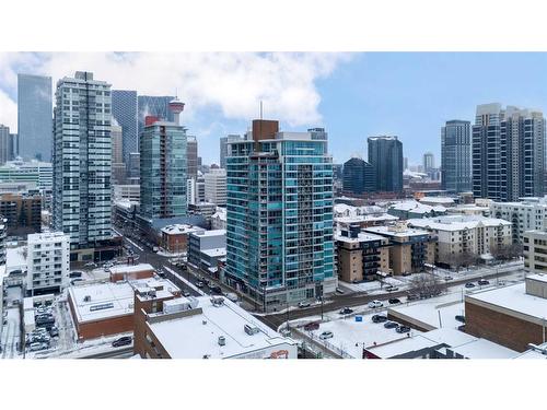 708-188 15 Avenue Sw, Calgary, AB - Outdoor With View