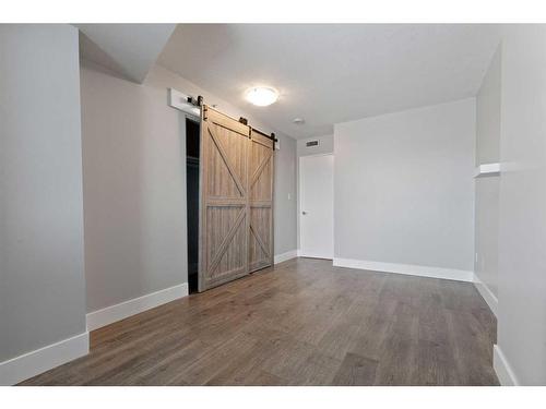 708-188 15 Avenue Sw, Calgary, AB - Indoor Photo Showing Other Room