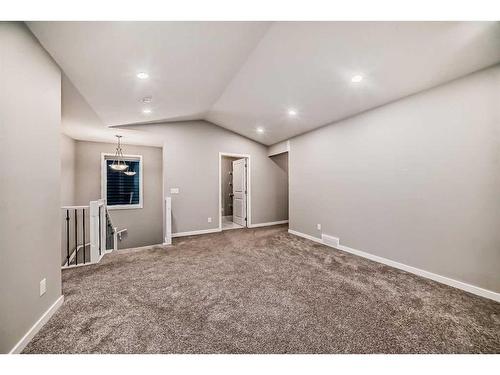 136 Lucas Heights Nw, Calgary, AB - Indoor Photo Showing Other Room