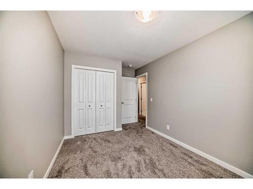 136 Lucas Heights Nw, Calgary, AB - Indoor