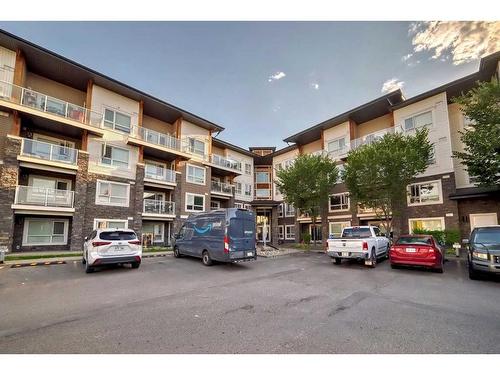 4114-240 Skyview Ranch Road Ne, Calgary, AB - Outdoor