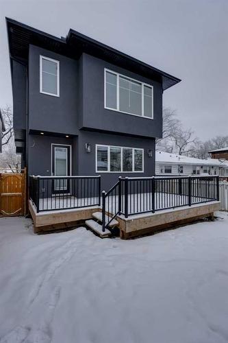 2004 6 Street Ne, Calgary, AB - Outdoor