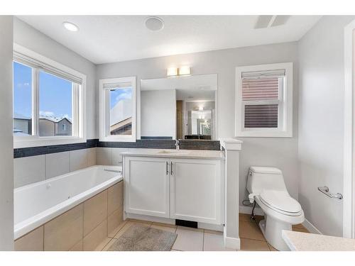 3 Sage Berry Rd Nw, Calgary, AB - Indoor Photo Showing Bathroom