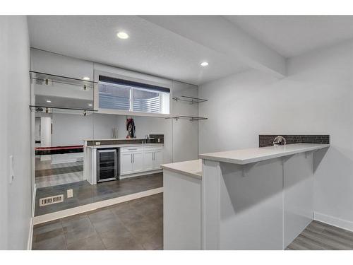 3 Sage Berry Rd Nw, Calgary, AB - Indoor