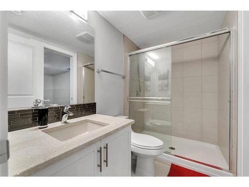 3 Sage Berry Rd Nw, Calgary, AB - Indoor Photo Showing Bathroom