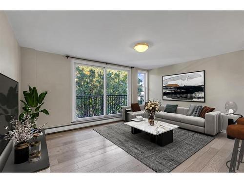 309-515 22 Avenue Sw, Calgary, AB - Indoor Photo Showing Living Room