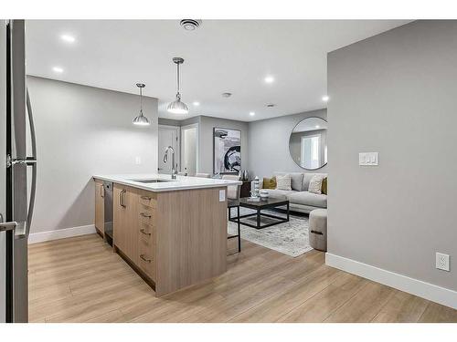 339 Hendon Drive Nw, Calgary, AB - Indoor Photo Showing Kitchen