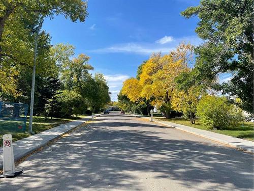 339 Hendon Drive Nw, Calgary, AB - Outdoor With View