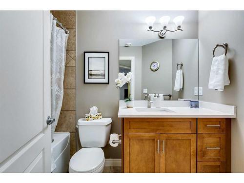 55 Bridlerange Circle Sw, Calgary, AB - Indoor Photo Showing Bathroom