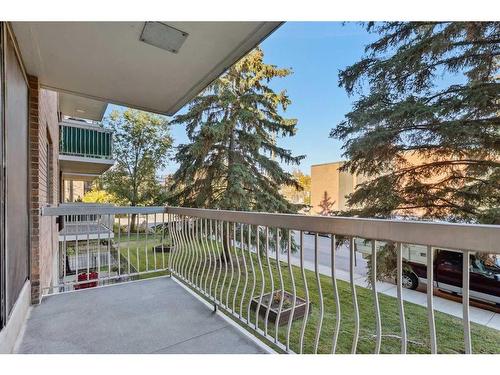 205-521 57 Avenue Sw, Calgary, AB - Outdoor With Balcony With Exterior