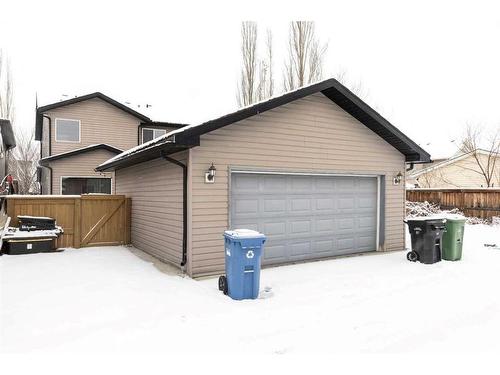 217 Elgin Manor Se, Calgary, AB - Outdoor With Exterior