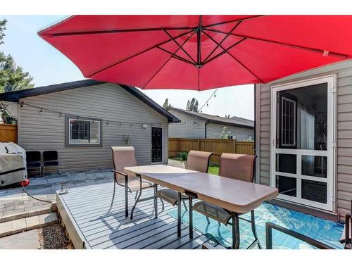 217 Elgin Manor Se, Calgary, AB - Outdoor With Deck Patio Veranda With Exterior