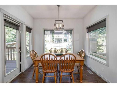 94 Tuscany Ridge Close Nw, Calgary, AB - Indoor Photo Showing Dining Room