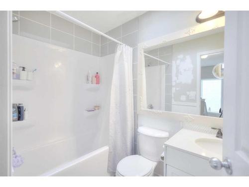 106 Cramond Place Se, Calgary, AB - Indoor Photo Showing Bathroom