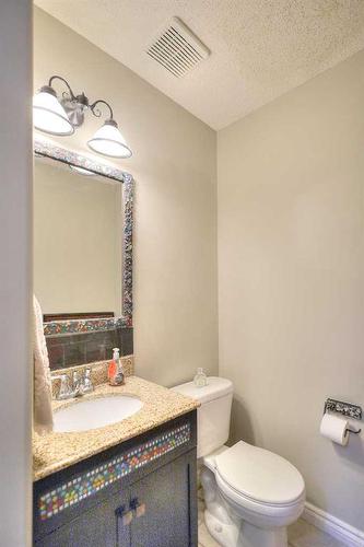 106 Cramond Place Se, Calgary, AB - Indoor Photo Showing Bathroom