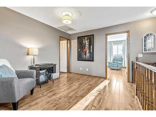 158 Mt Aberdeen Manor Se, Calgary, AB - Indoor