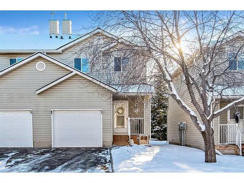 158 Mt Aberdeen Manor Se, Calgary, AB - Outdoor