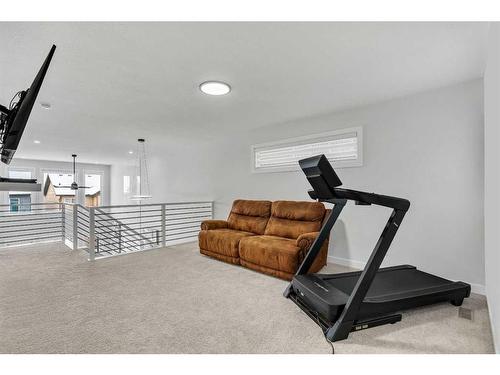 628 Legacy Woods Circle Se, Calgary, AB - Indoor Photo Showing Gym Room