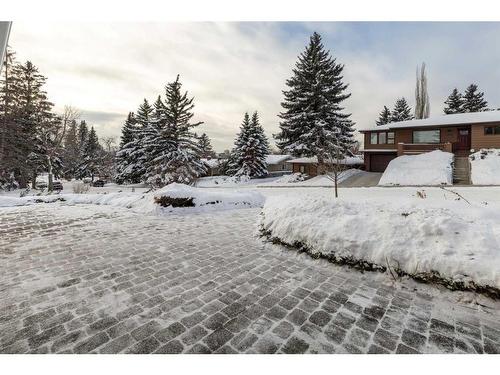 4236 Chippewa Road Nw, Calgary, AB - Outdoor