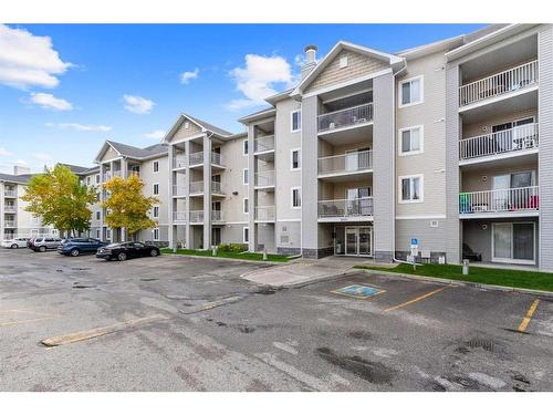 3420-1620 70 Street Se, Calgary, AB - Outdoor With Balcony With Facade