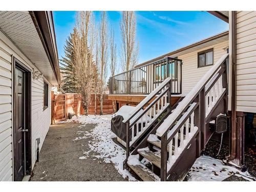 8460 61 Avenue Nw, Calgary, AB - Outdoor With Exterior