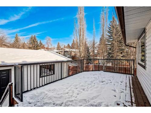 8460 61 Avenue Nw, Calgary, AB - Outdoor