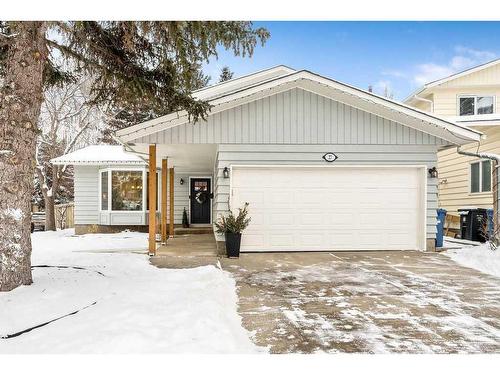 27 Deermoss Bay Se, Calgary, AB - Outdoor