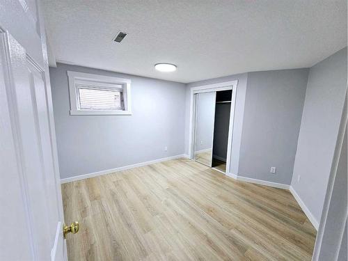 69 Castleglen Road Ne, Calgary, AB - Indoor Photo Showing Other Room