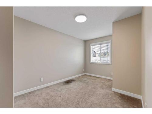 833 Nolan Hill Boulevard Nw, Calgary, AB - Indoor Photo Showing Other Room