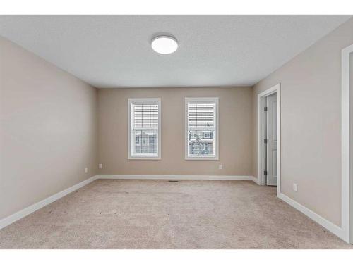 833 Nolan Hill Boulevard Nw, Calgary, AB - Indoor Photo Showing Other Room