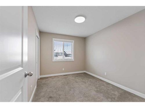 833 Nolan Hill Boulevard Nw, Calgary, AB - Indoor Photo Showing Other Room