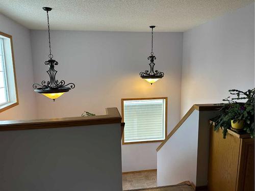 166 Cimarron Park Circle, Okotoks, AB - Indoor Photo Showing Other Room