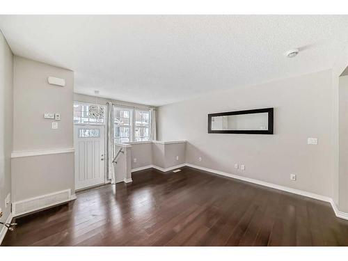 159 Auburn Bay Common Se, Calgary, AB - Indoor Photo Showing Other Room