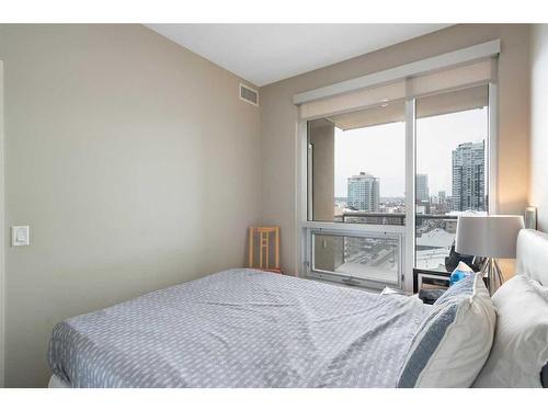 806-1320 1 Street Se, Calgary, AB - Indoor Photo Showing Bedroom