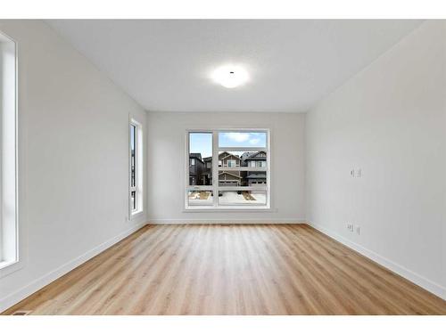 45 Lucas Way Nw, Calgary, AB - Indoor