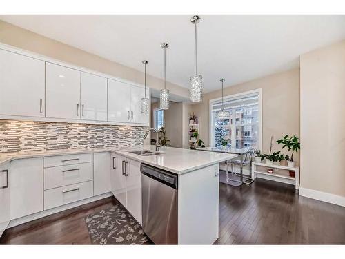 4 Quarry Lane Se, Calgary, AB - Indoor Photo Showing Kitchen With Upgraded Kitchen