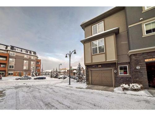 4 Quarry Lane Se, Calgary, AB - Outdoor